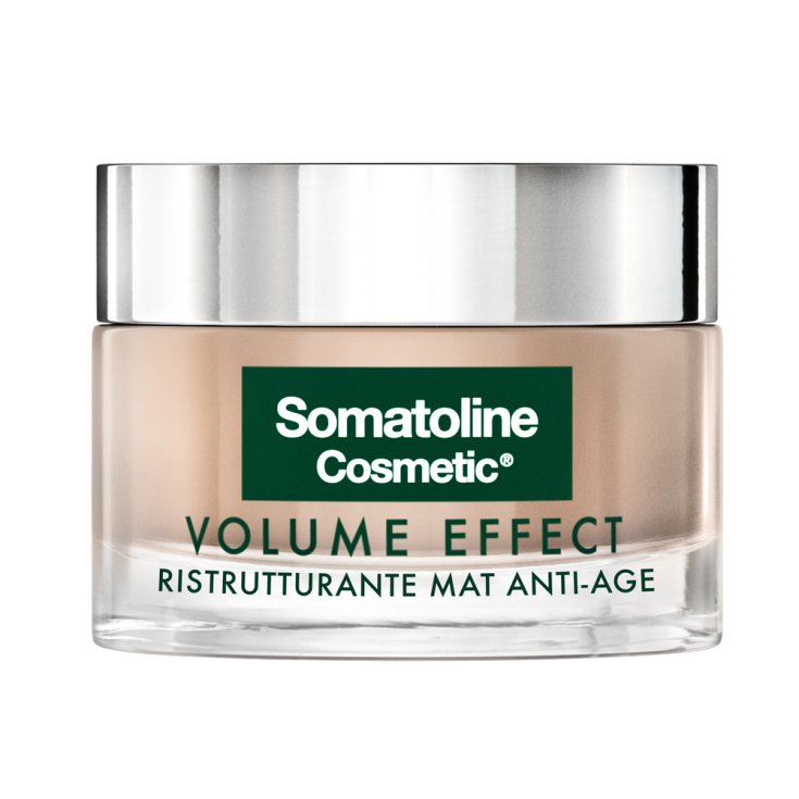 Tapis Restructurant Effet Volume AntiAge Somatoline Cosmetic® 50 ml