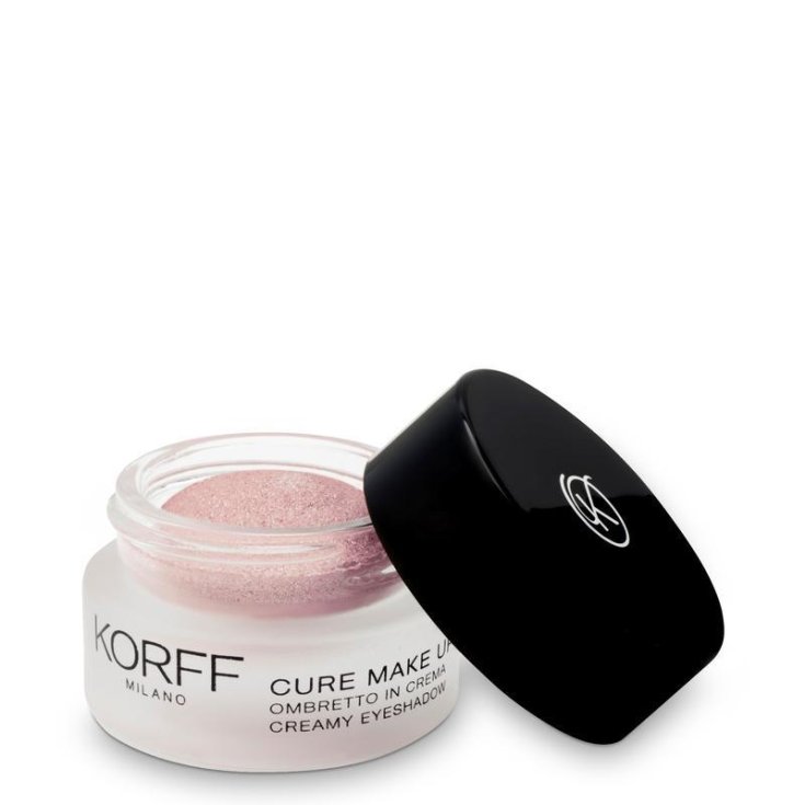 Korff Make Up fard à paupières dans les tons crème 02