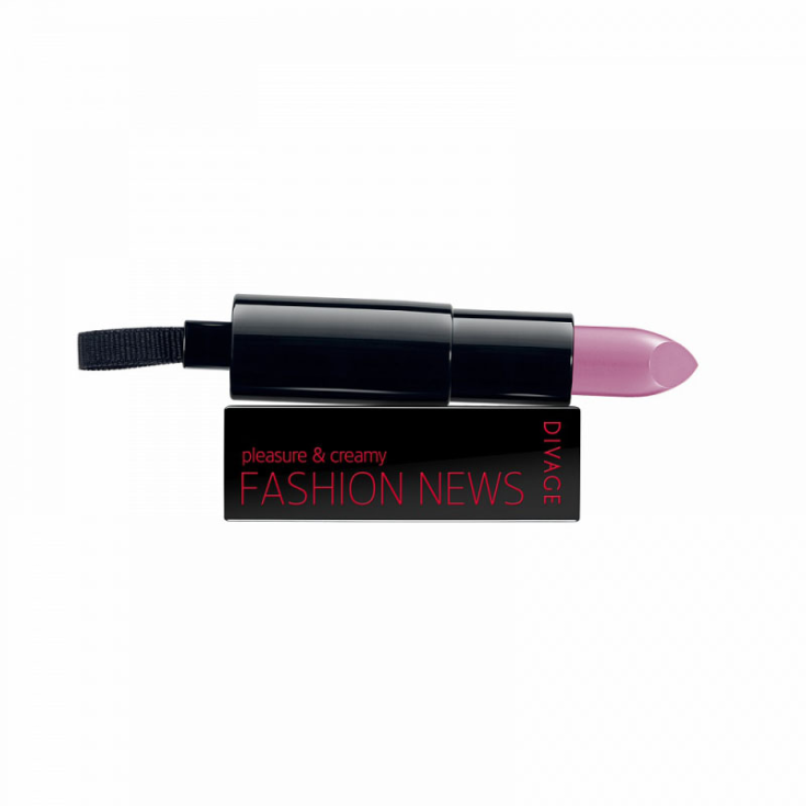 Divage Fashion News Rouge à Lèvres Nourrissant Longue Durée 02 Violet Dream