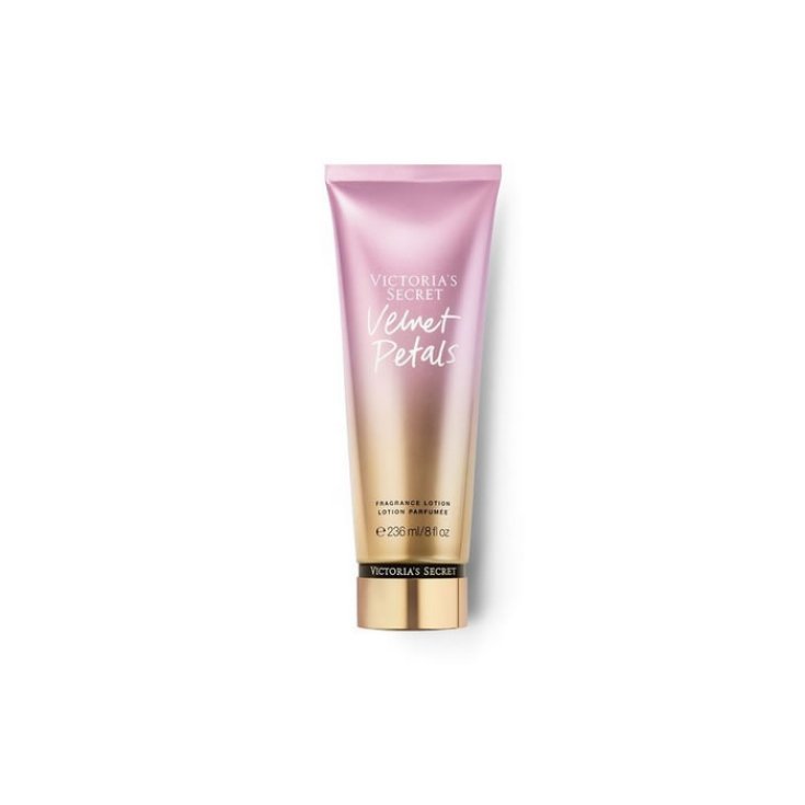 Victoria's Secret Velvet Petals Lotion pour le corps 236 ml